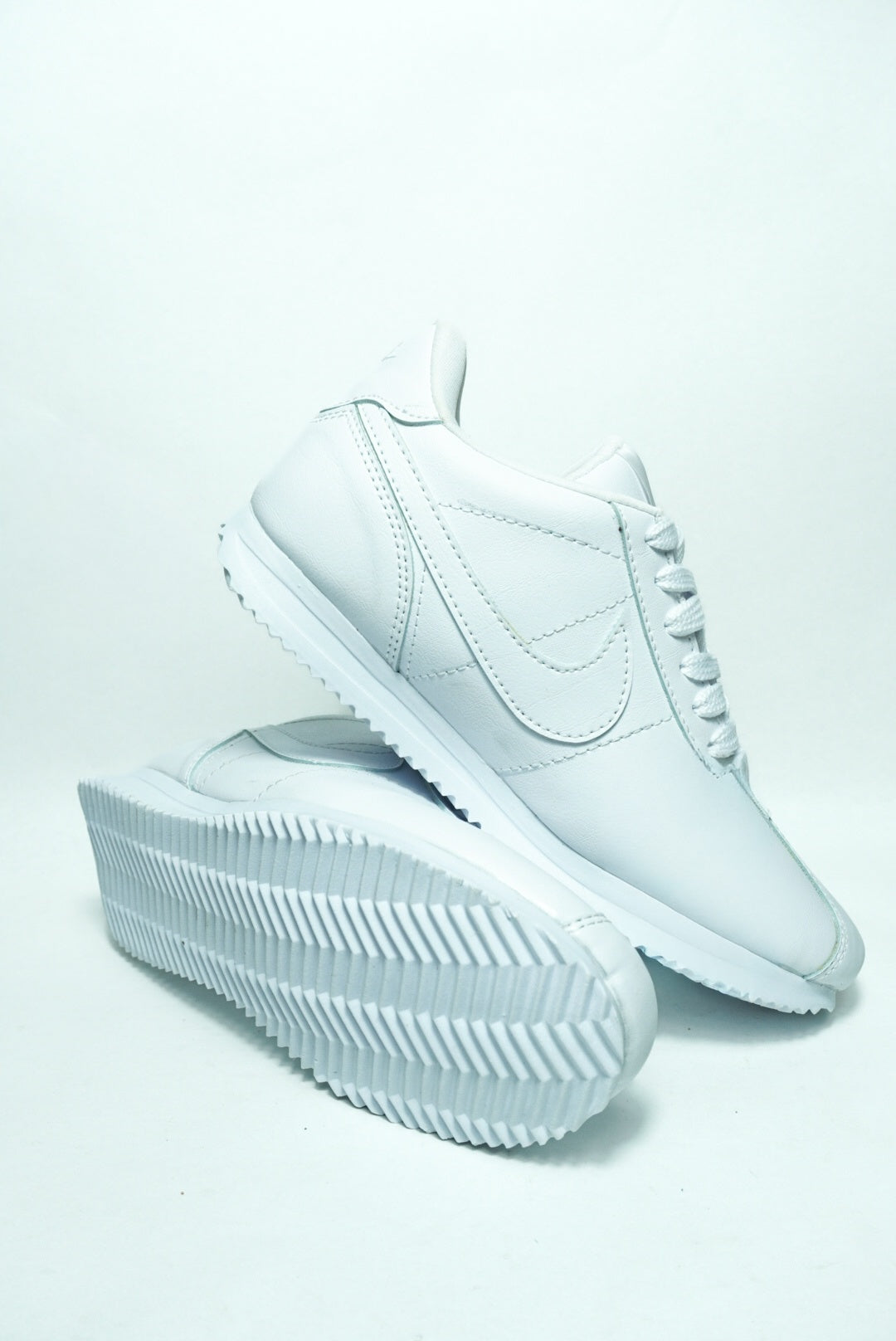 Tenis Dama Nike Cortez - 05_gris-3