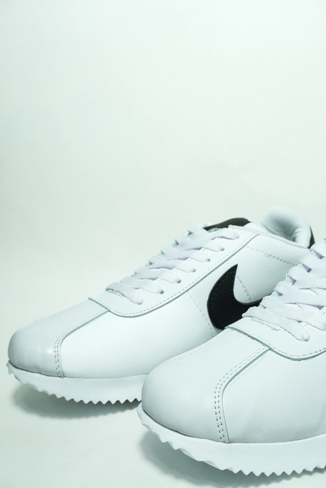Tenis Dama Nike Cortez - 06_gris-4