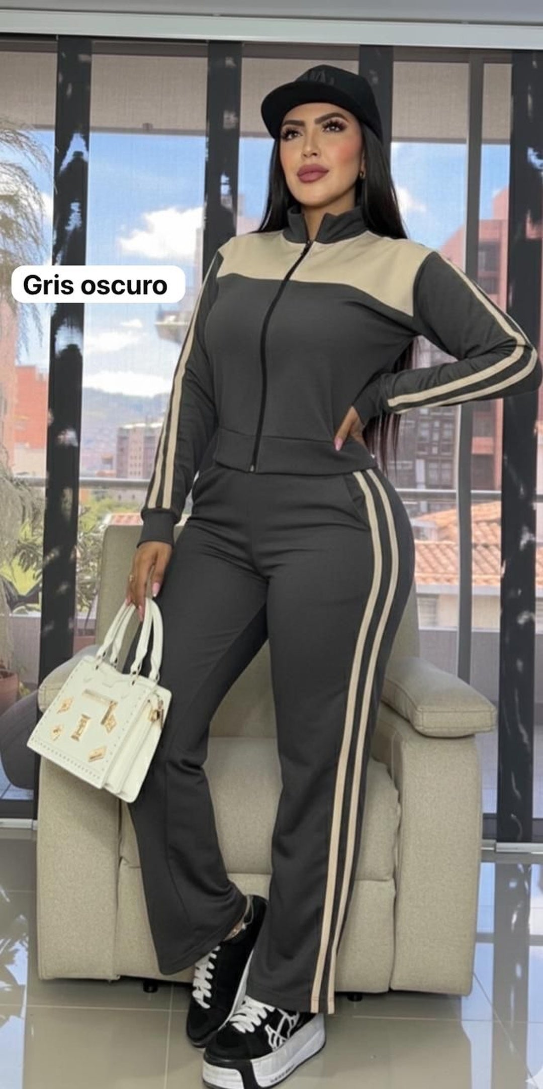 conjunto-sport-bicolor/negro-chocolate_01.jpg